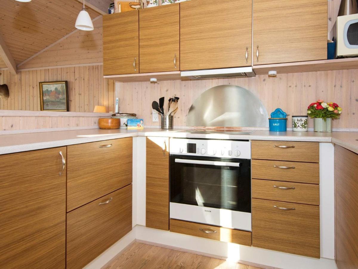 6 Person Holiday Home In Knebel Orby Exterior photo